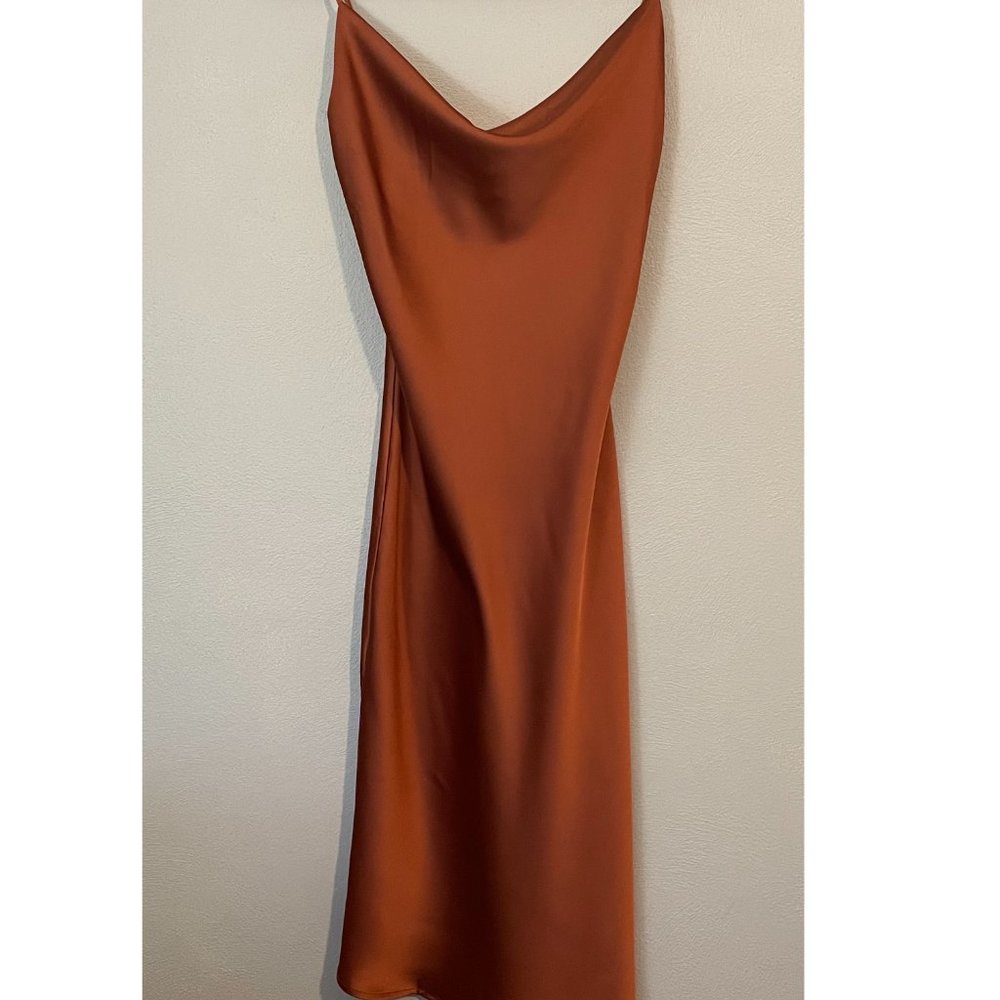 Petal & Pup Cyprus Dress in Rust, size 0 - Picture 5 of 7